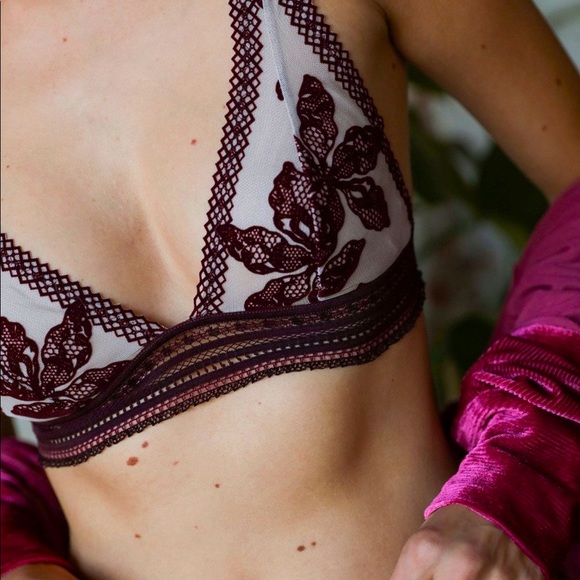 𑁍FREE PEOPLE ALIA BRALETTE IN BORDEAUX𑁍 - Picture 2 of 8